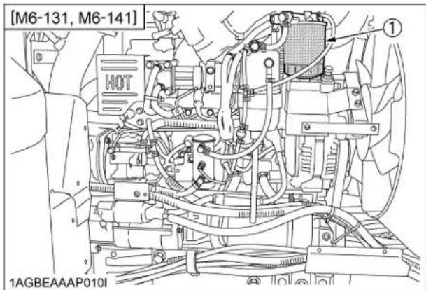 KUBOTA M6131 - ■Remplacement du filtre à carburant - 2