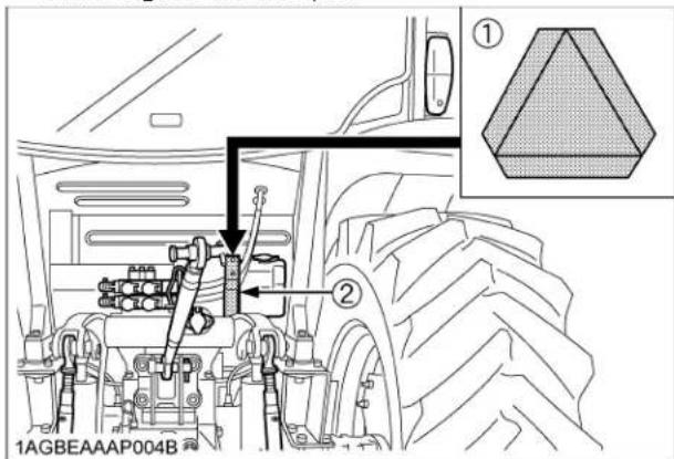 KUBOTA M6131 - ◆Conduite du tracteur sur la route - 2