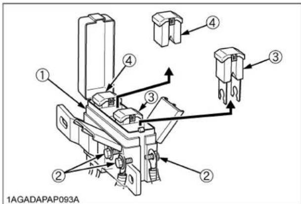 KUBOTA M6131 - [Fusibles temporisés fixés par des axes:] - 2