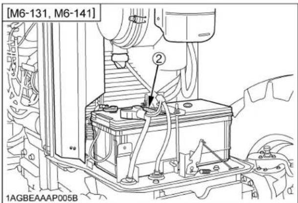 KUBOTA M6131 - AVERTISSEMENT - 5