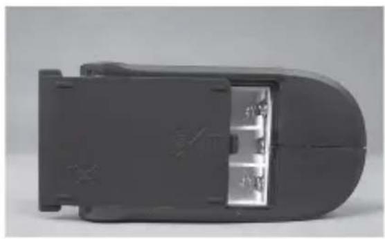 Overmax XFlash - INSTALLAZIONE DELLA BATTERIA NEL CONTROLLER - 1