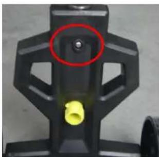 Zipper ZIDS2VAKKU - Install metal pipe to trolley base - 2
