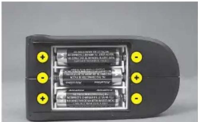 Overmax XMonster 3.0 - MONTAGE VAN DE BATTERIJ IN DE CONTROLLER - 2