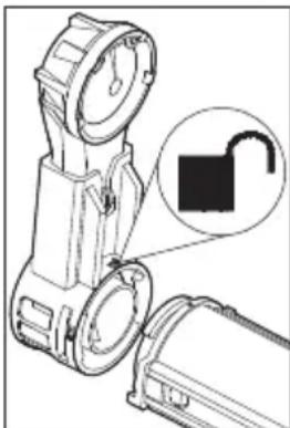 MILWAUKEE M12 HammerVac 230622 - Cómo instalar y extraer el conjunto de la boquilla - 1