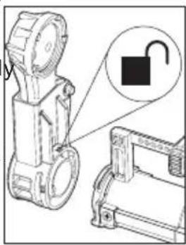 MILWAUKEE M12 HammerVac 250922 - Installing/Removing Nozzle Assembly - 1