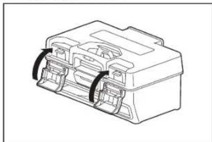 MAKITA DRC300 - Mantenimiento y sustitución de la caja de polvo y del filtró - 7