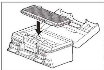 MAKITA DRC300 - Caring for and replacing the dust box and the filter - 7