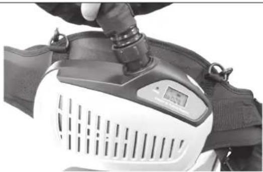GYS Gysmatic 913 G - CONNECTING THE HOSE - 1