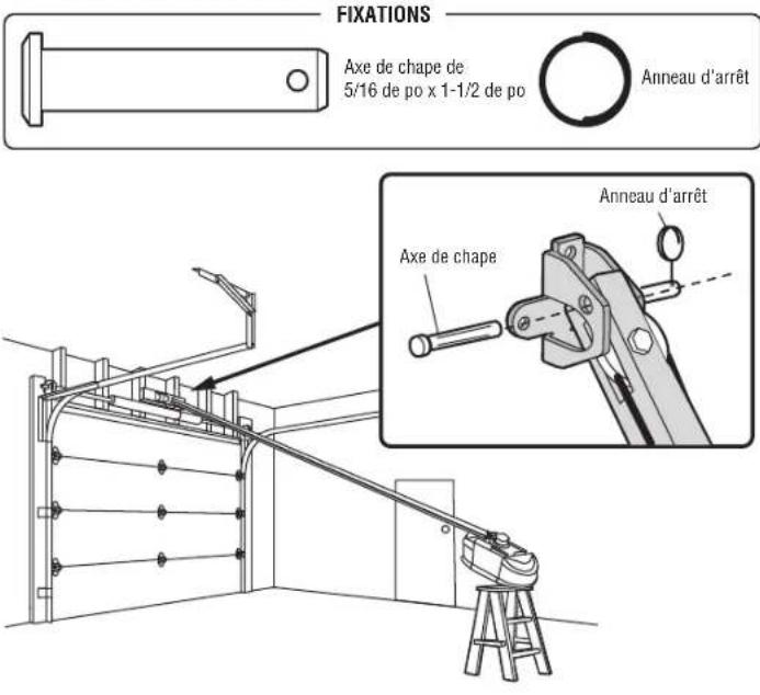 CHAMBERLAIN C610C - 3e Fixation du rail sur le support de linteau - 1