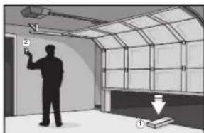 CHAMBERLAIN B4643TC - Effectuez un test de la porte pour vérifier qu'elle fonctionne correctement : - 1