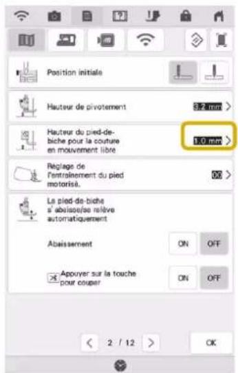 Position initiale Hauteur de pivotement Hauteur du pied-de-biche pour la couture en mouvement libre Réglage de l'entraînement du pied motorisé. La pied-de-biche s' abaisées sur relève automatiquement Abaissement Appuyer sur la touche pour couper ON OFF ON OFF 2 / 12 > OK