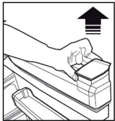 GRUNDIG GDN18860FHXN - Filling the water tank of the water fountain - 1