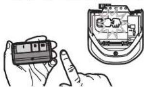 LIFT-MASTER 050DCTBLKMC - Programar un control remoto con el boton learn (aprender) - 3