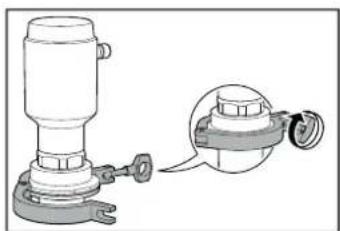 IFM LW2720 - Monter l'appareil avec un adaptateur tri-clamp - 3