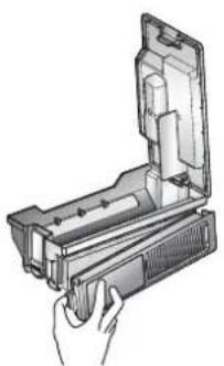 LG VR64702LVMT - CLEANING THE DUST BIN FILTER - 2