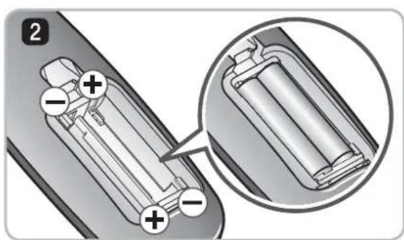 LG VR34406LV - Batterien für die Fernbedienung einsetzen - 2