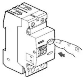 HAGER ADA175U - ATTENTION : à installer uniquement par un personnel qualifié - 6