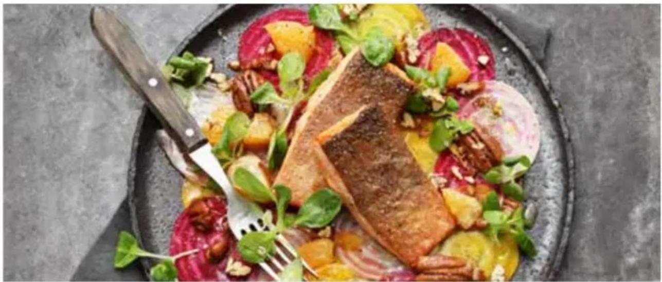 GRAEF SKS700 - Stekt røye med bete carpaccio mandariner, pecannøtter og feltsalat - 1