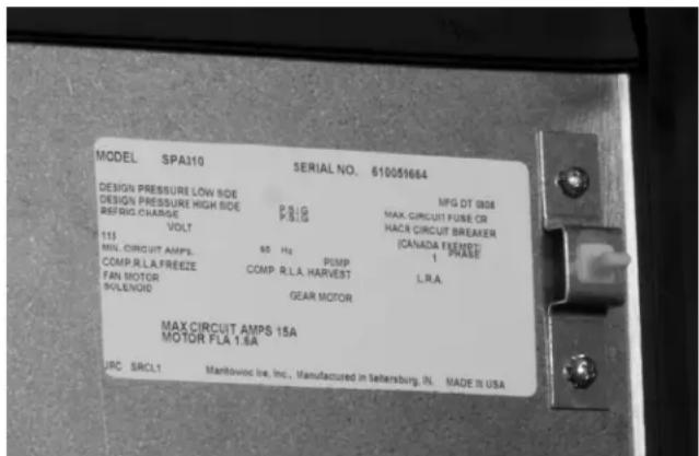 Manitowoc SPA310 - Emplacement de la plaque de série - 1