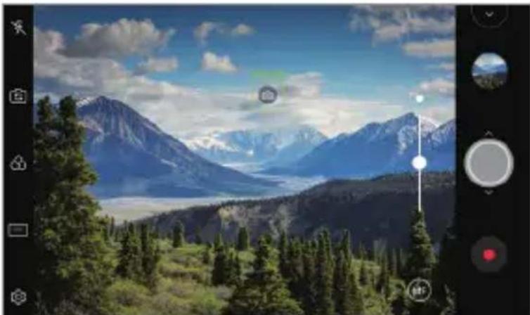 LG LMX510EW - Blocco Esposizione automatica/Messa a fuoco automatica - 1