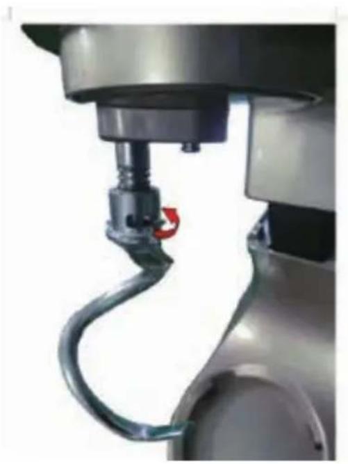 CONTINENTAL EDISON CERP1000GB - Assembly of dough blade, mixing blade or egg whisk - 1