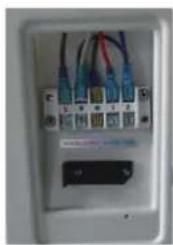 ASTRALPOOL ProElyo Inverter - Instalação do fio do sinal com o controlador de pinos - 4