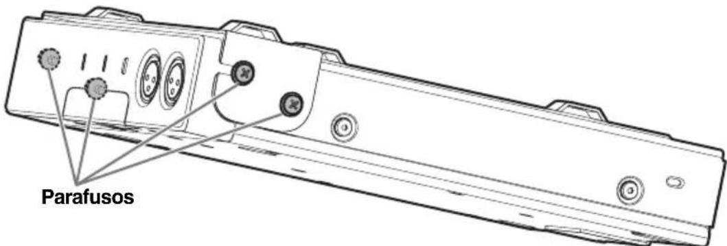 YAMAHA RMCR - Aperte os quatro parafusos nos orifícios de fixação do acessório de montagem. - 1