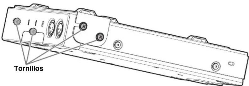 YAMAHA RMCR - Apriete los cuatro tornillos en los orificios de acoplamiento del accesorio de montaje. - 1