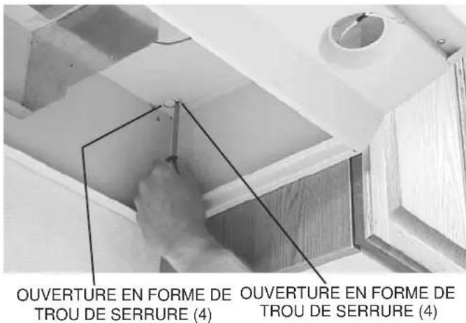 FRIGIDAIRE GL30WC41EB - Installez la HOTTE - 1