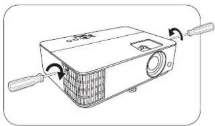 BENQ TH585P - Remplacement de la lampe (pour un technicien qualifié uniquement) - 9