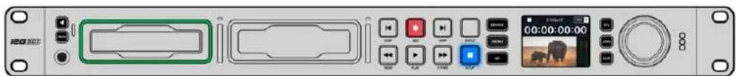 Blackmagic Design HyperDeck Studio HD Mini - SSDを捅入する: - 1