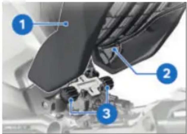 BMW R 1250 GS (2022) - EMBRAYAGE - 1