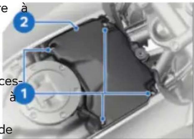 BMW R 1250 GS Adventure (2022) - Contrôler la cartouche de filtre à air - 1