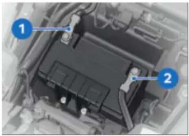 BMW K 1600 GT (2022) - Déconnexion de la batterie connecter la batterie à la la moto moto - 1