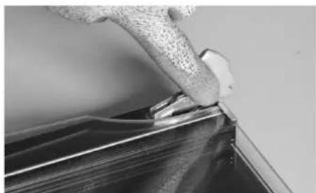 Fulgor Milano FCO 9615 TEM 2F - How to remove the inner glass of the "FULL GLASS" panoramic door - 4