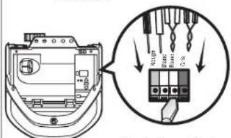 LIFT-MASTER 050ACTBLKMC - Installez la nouvelle carte mère du récepteur - 4