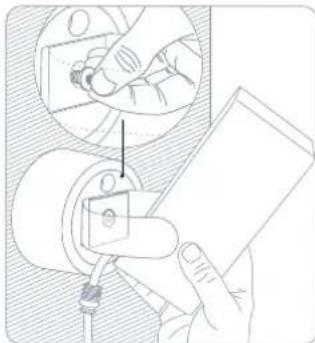 EVE Outdoor Cam - Bringe die Montageplatte an - 16