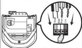 LIFT-MASTER 050ACTBMC - Installez la nouvelle carte mère du récepteur - 4