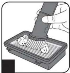 DIRT DEVIL Infinity Rebel 54 HFC - Limpiar / cambiar el filtro de evacuación - 3