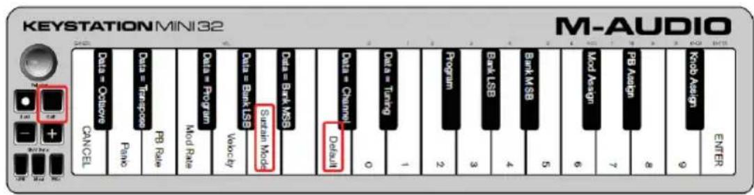 ALESIS Qmini Compact 32Key USBMIDI Keyboard Controller - So setzen Sie den Sustain-Taster auf den Standardmodus (Einrastend) zurück: - 1