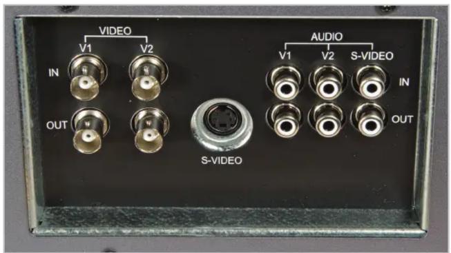 Vitek VTM143C - FEATURES - 1