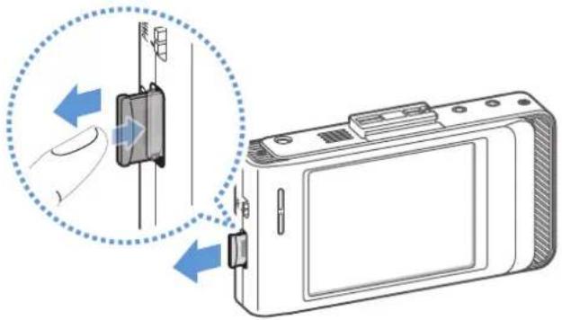 Thinkware X700 - Retrait et insertion de la carte mémoire - 1
