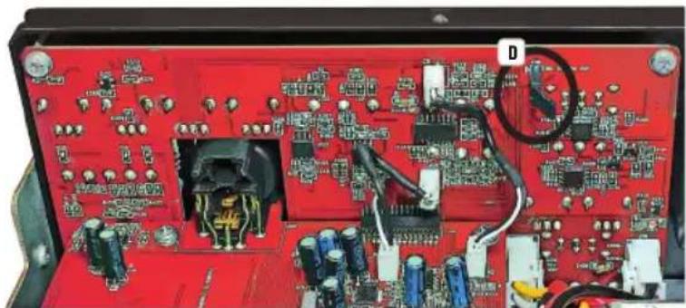 LD Systems IMA 30 - Advertencia: 'Peligro de descarga electrica! En el interior del equipo hay niveles de tension peligrosos. - 2
