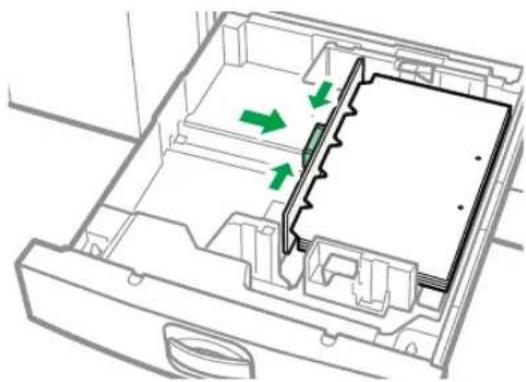 RICOH IM 8000 - Chargement du papier à onglets dans les magasin 2 et 3 - 2