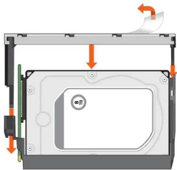 DELL ME5024 - Installation d'un lecteur de disque de remplacement 3,5 pouces dans un DDIC (disk drive in carrier) - 3