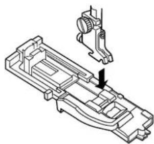 ELNA eXcellence 720 - Paspeliertes Knopfloch (4-Schrittspeicher) - 4