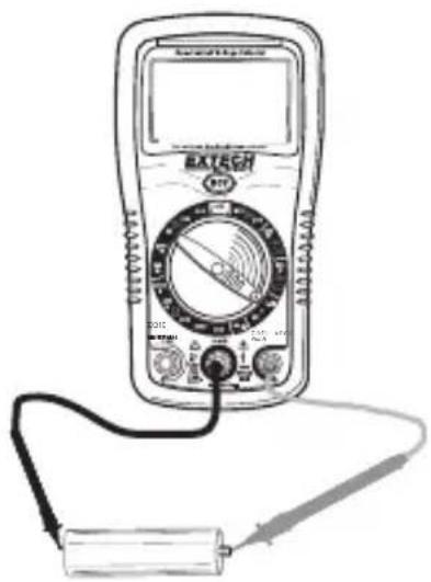 Extech EX310 - TEST de la tension de la batterie - 1