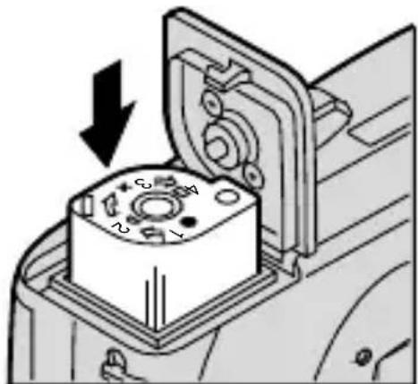 KODAK Advantix C470 - LOADING THE FILM - 2
