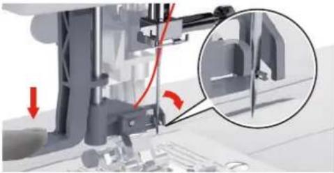 Bernette b79 - Enfiler le fil supérieur - 9