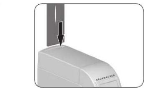 RADEMACHER RolloTron Schwenkwickler Standard 1510 - Mise en place et fixation de la sangle - 1
